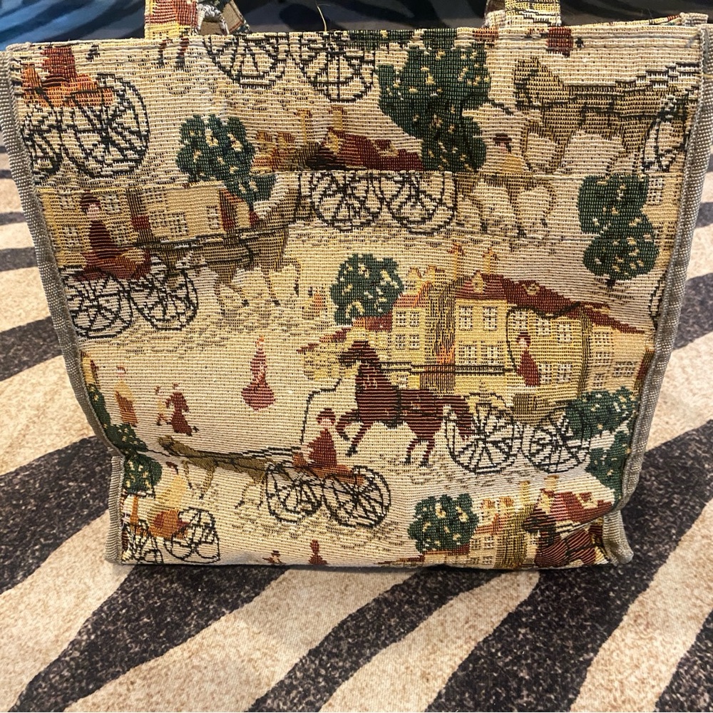 Bag, JADE Women's Tapestry Tote - Multicolor
